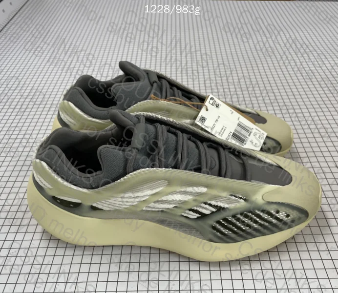 yeezy 700 V3 Blind Box JDMY