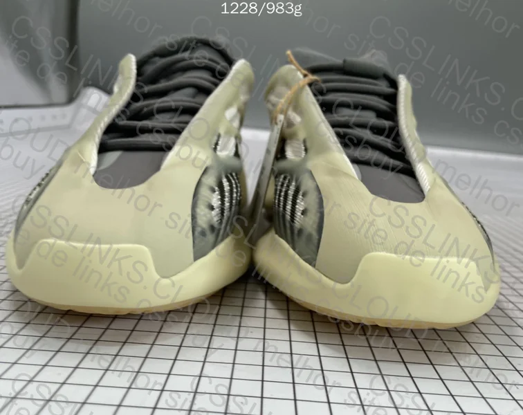 yeezy 700 V3 Blind Box JDMY 2
