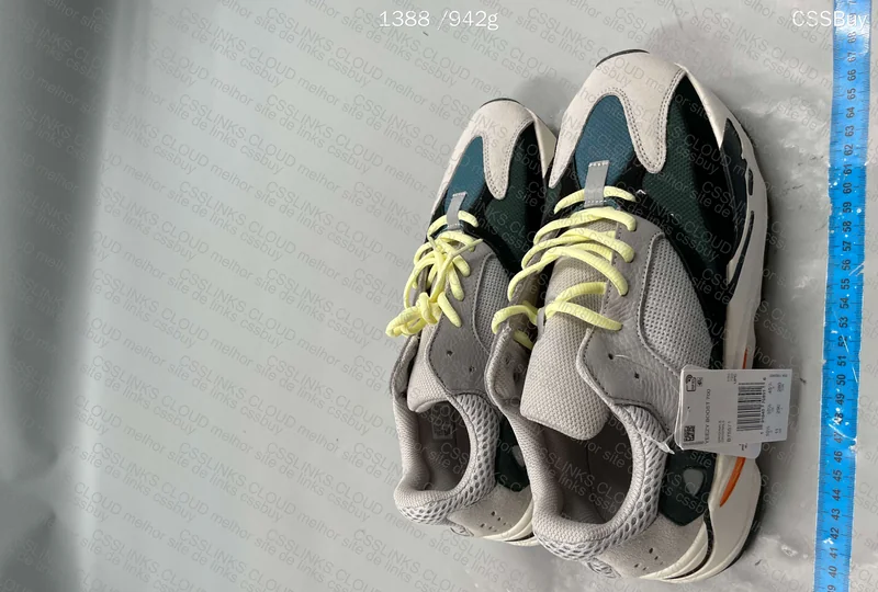 Yeezy 700 Wave Runner 2