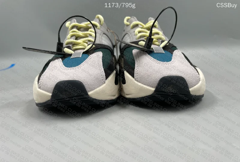 Yeezy 700 Wave Runner 2