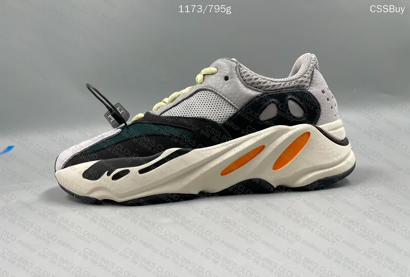 Yeezy 700 Wave Runner 4