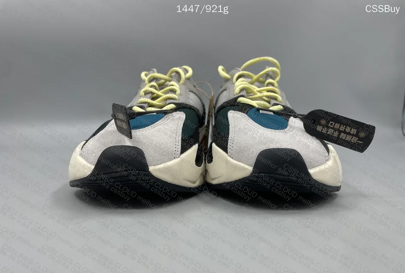 Yeezy 700 Wave Runner 2
