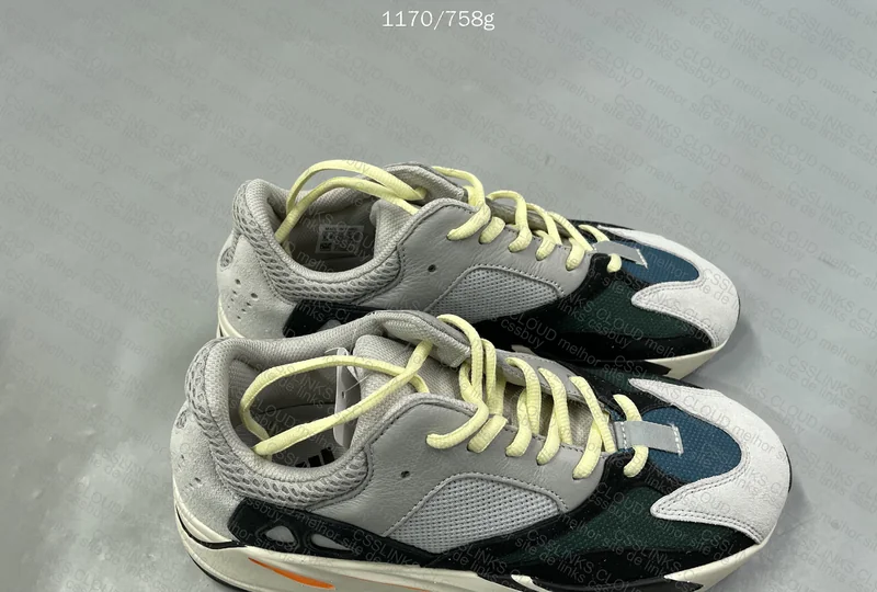 Yeezy 700 Wave Runner