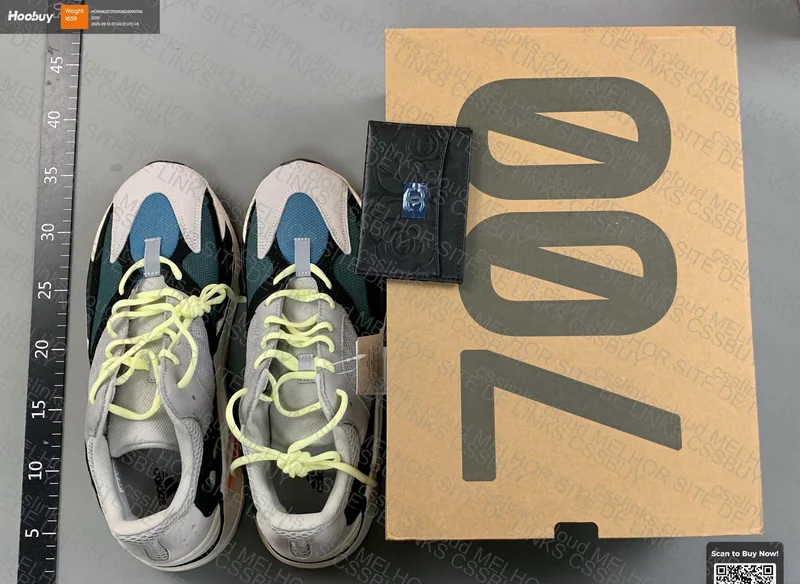 Yeezy 700 Wave Runner - OG