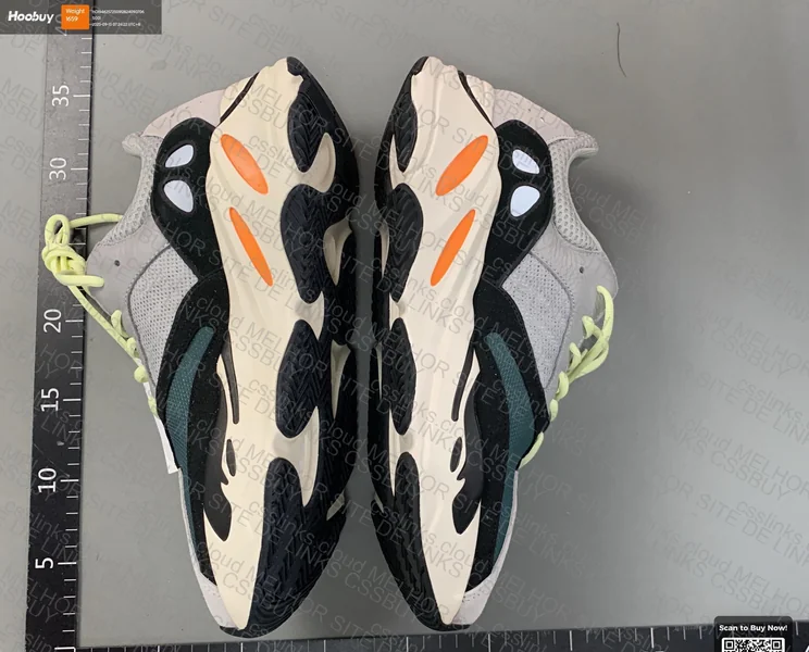 Yeezy 700 Wave Runner - OG 3