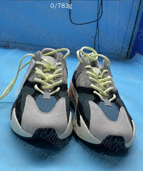 Yeezy 700 Wave Runner - OG