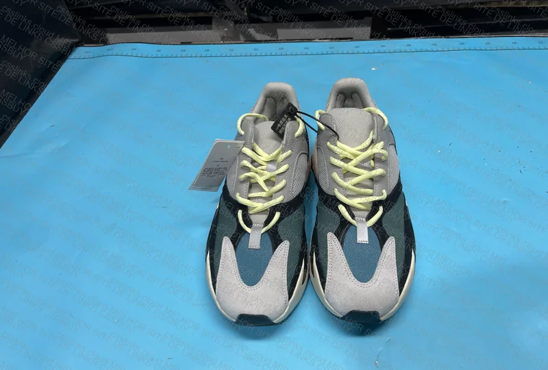 Yeezy 700 Wave Runner OG Batch 3