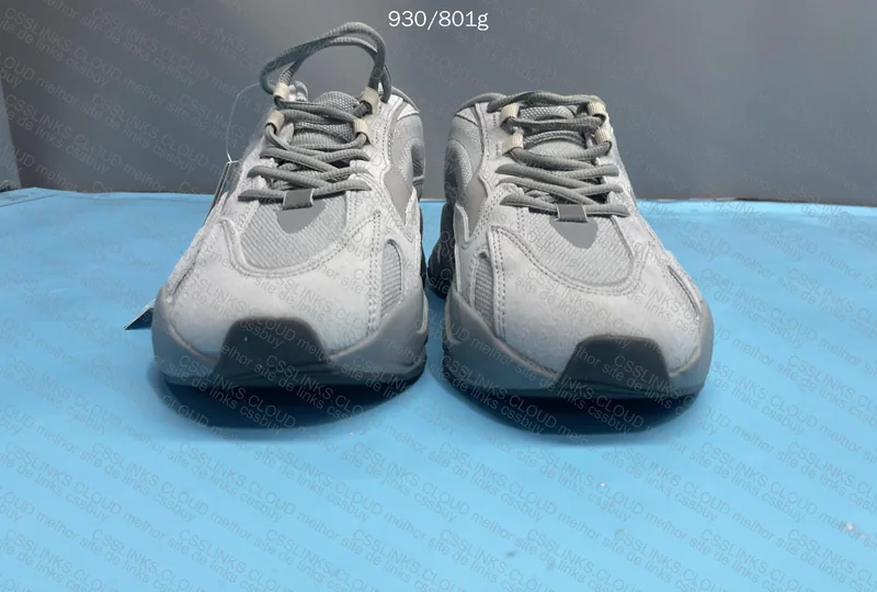Yeezy 700 V2 Hospital Blue (YOLO Blind) 2