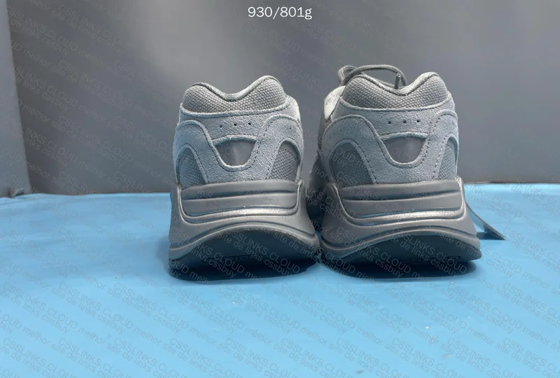Yeezy 700 V2 Hospital Blue (YOLO Blind) 3