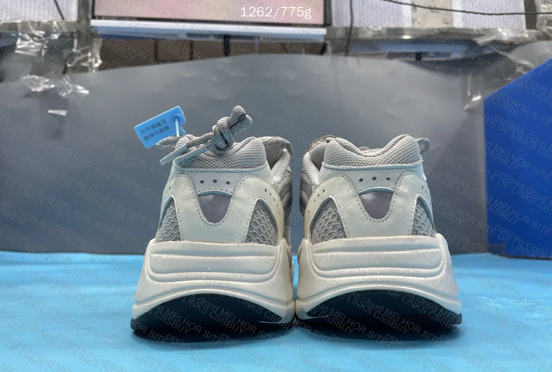 Yeezy 700v2 Static LW 3