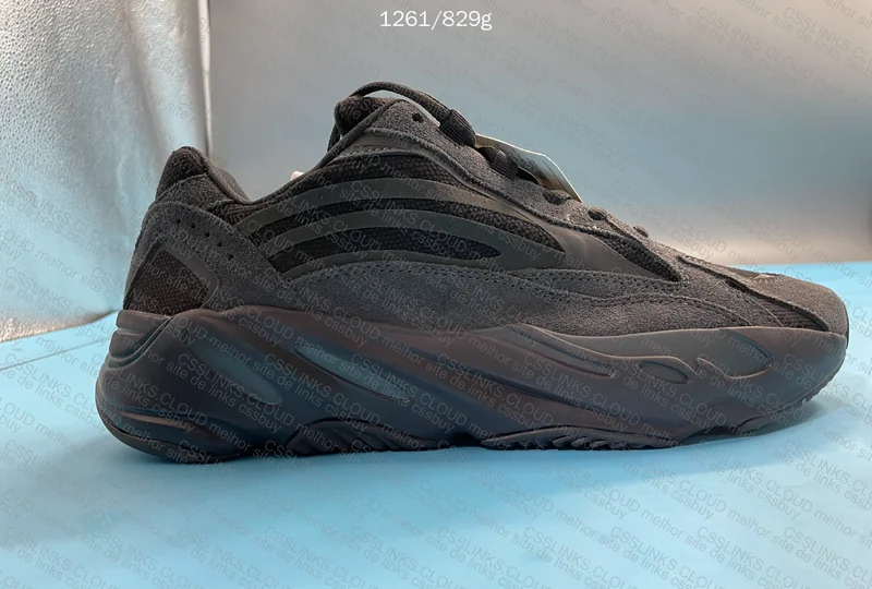 Yeezy 700v2 Vanta (Batch GC JDMY)
