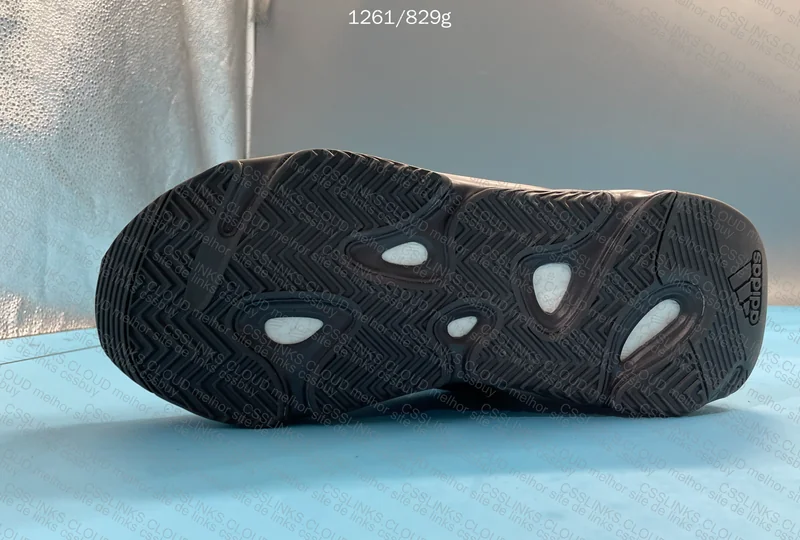 Yeezy 700v2 Vanta (Batch GC JDMY) 5