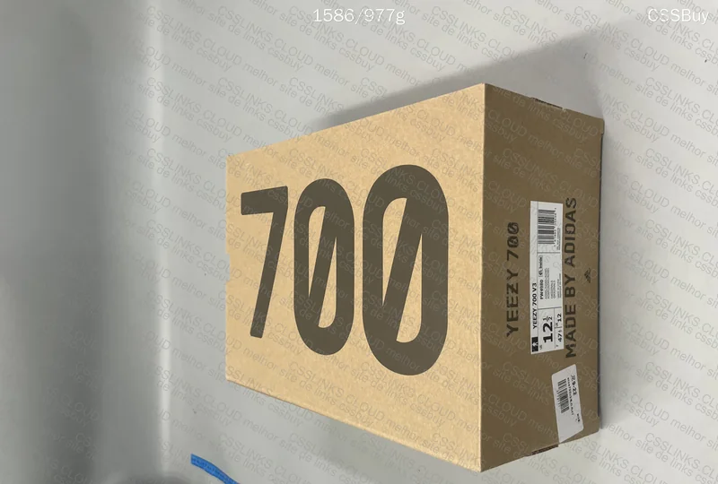 YEEZY 700v3 azael 5