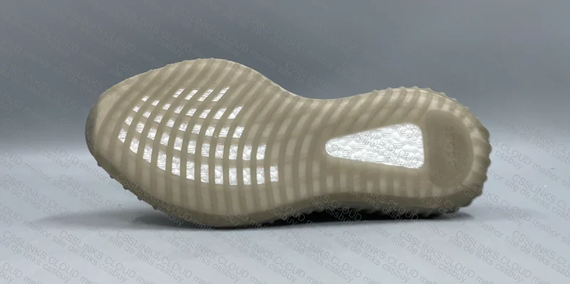 Yeezy Beluga 3