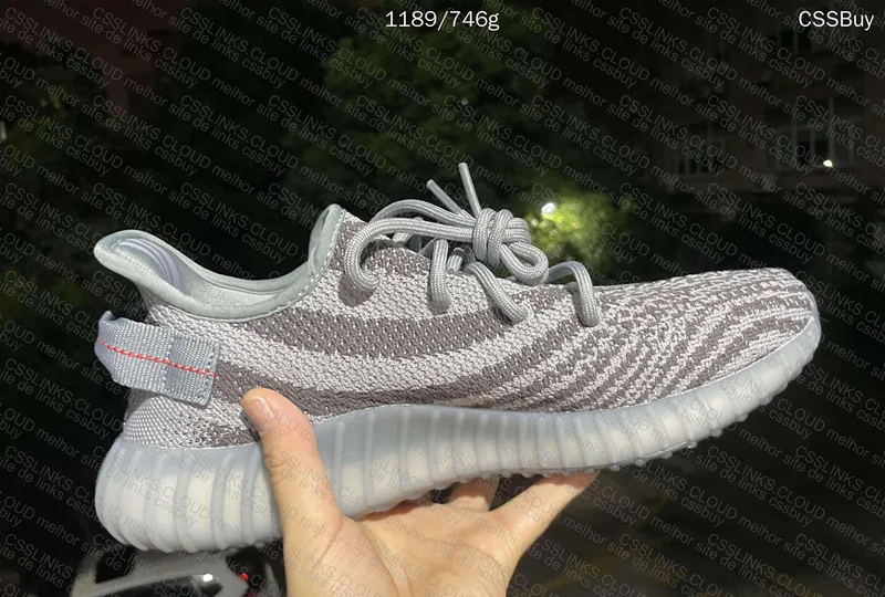 Yeezy Beluga 2.0 11