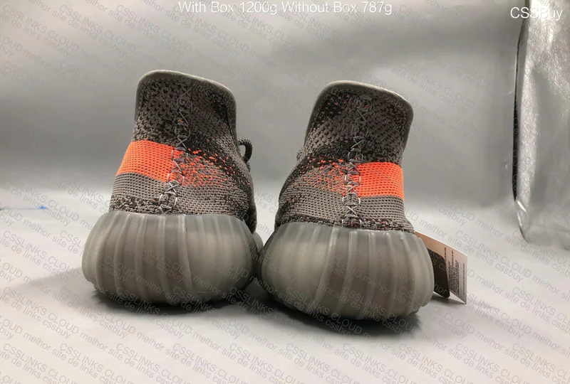 yeezy beluga reflective (acho q mandaram o normal) 3