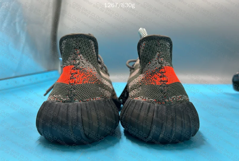 Yeezy Beluga V2
