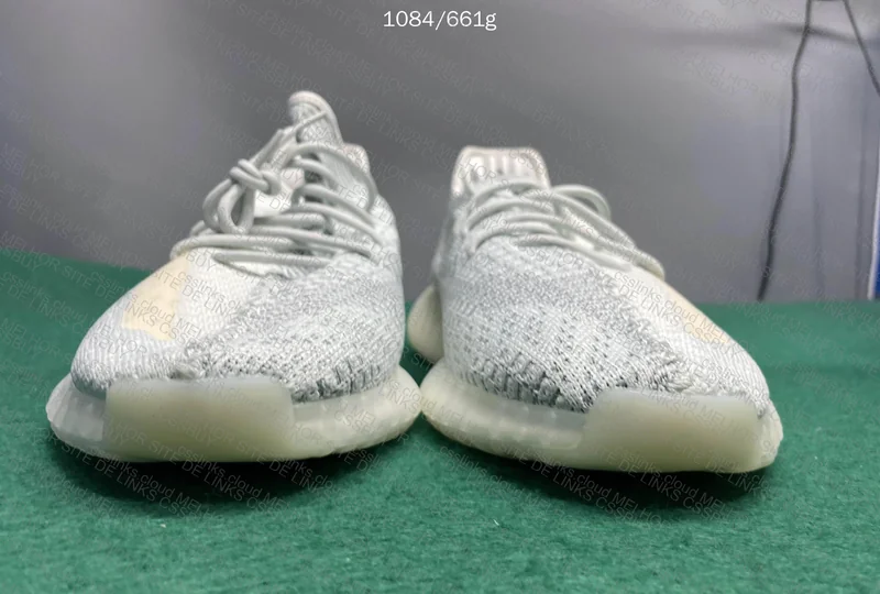 Yeezy blind 2