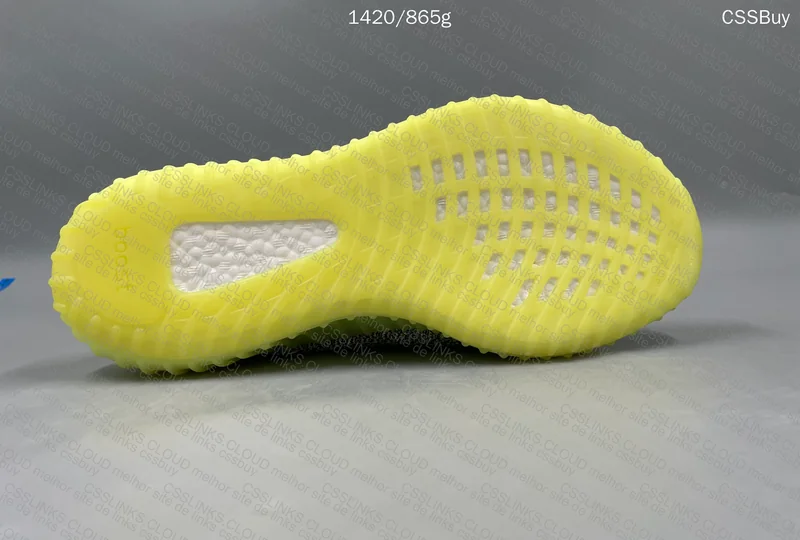 Yeezy Blind Box - 1 Pair 3
