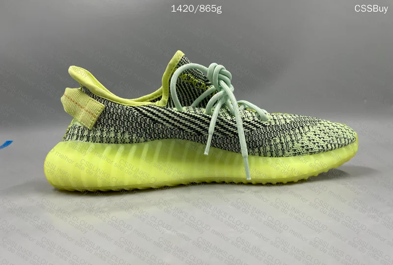 Yeezy Blind Box - 1 Pair 4