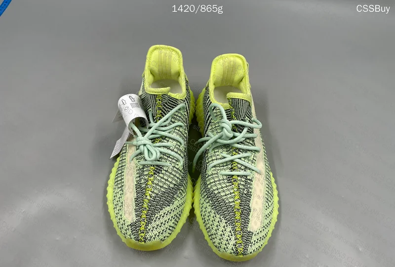 Yeezy Blind Box - 1 Pair 5