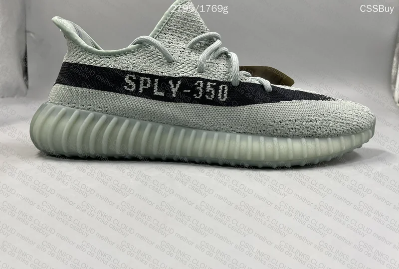 Yeezy Blind Box 130yuan 4