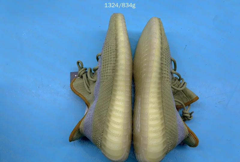 Yeezy blind box 3
