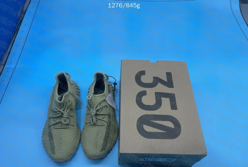 Yeezy blind box 3