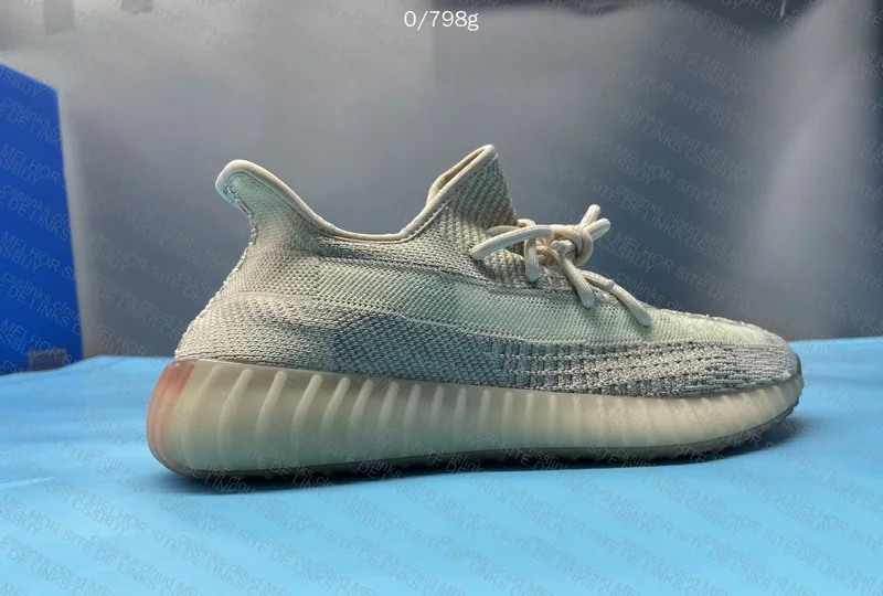 Yeezy Blind Box 4