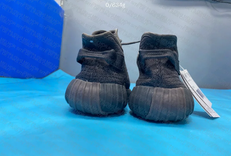 Yeezy Blind Box 9