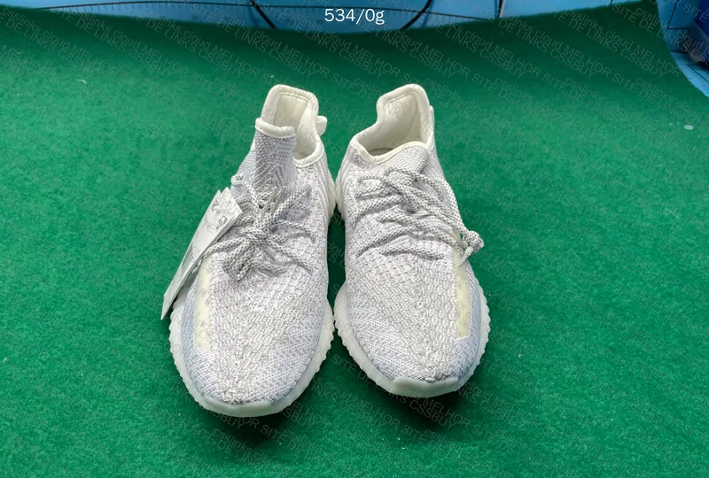Yeezy - Blind Box 5