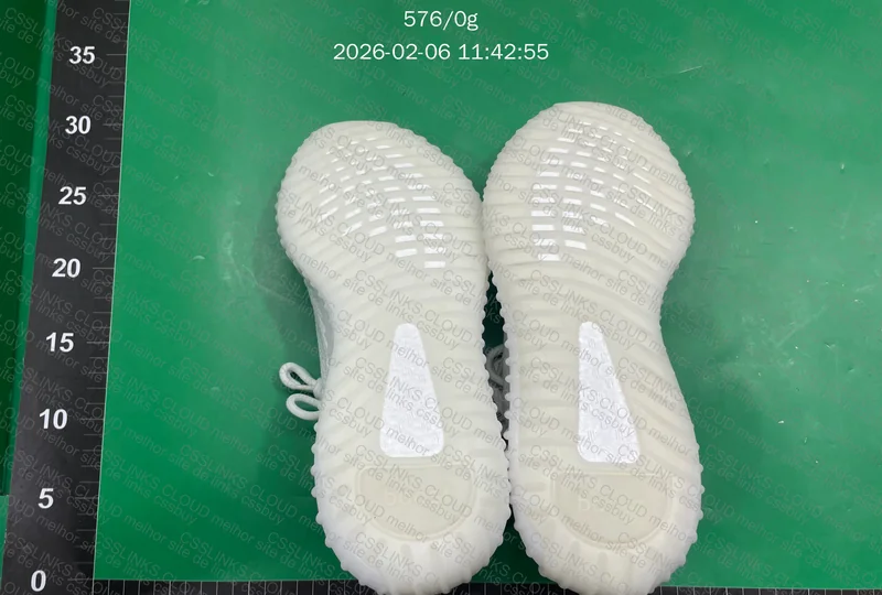 Yeezy Blind Box 2