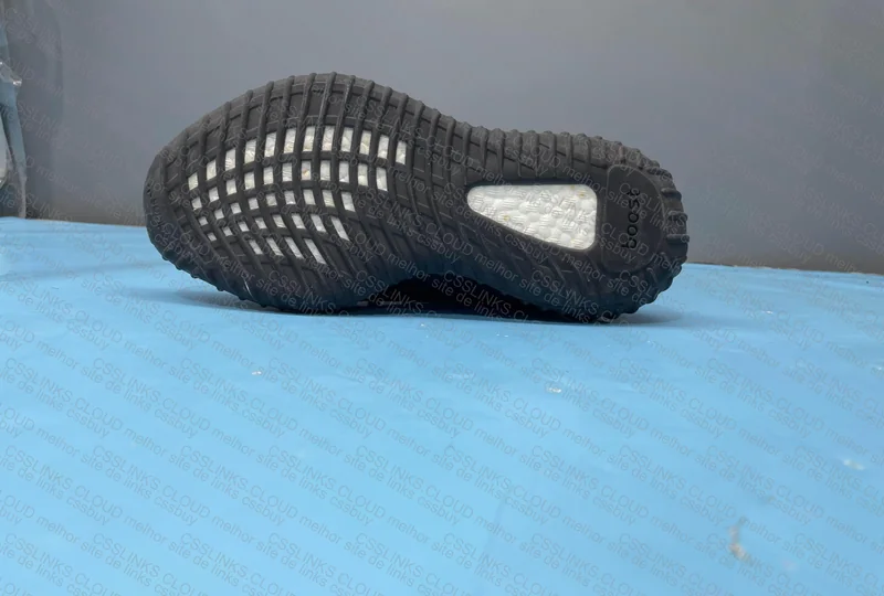 Yeezy Blind Box 29 yuan 4