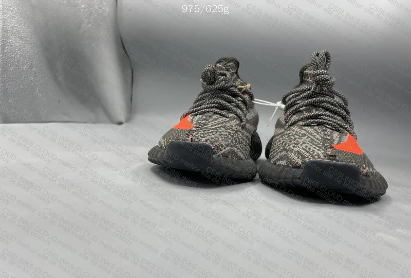 Yeezy Boost 350 - Beluga Carbon 2