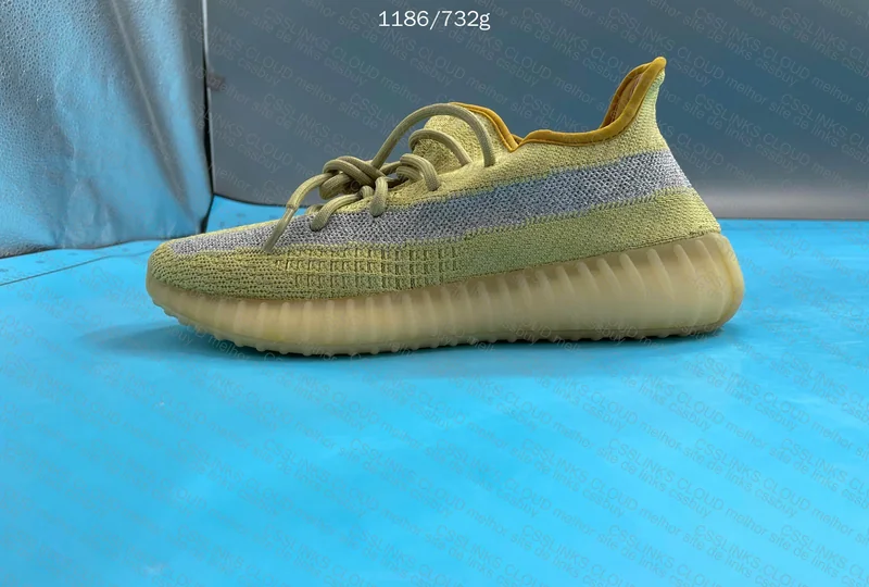 Yeezy Boost 350 Blind box 3