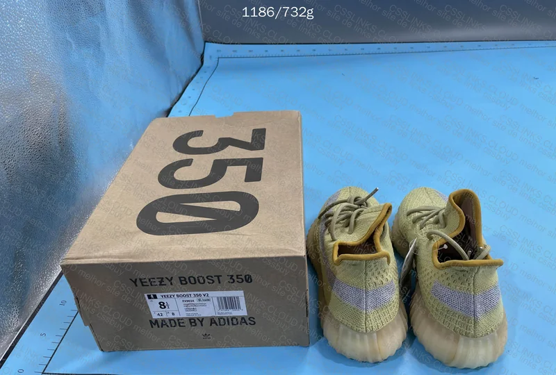 Yeezy Boost 350 Blind box 4