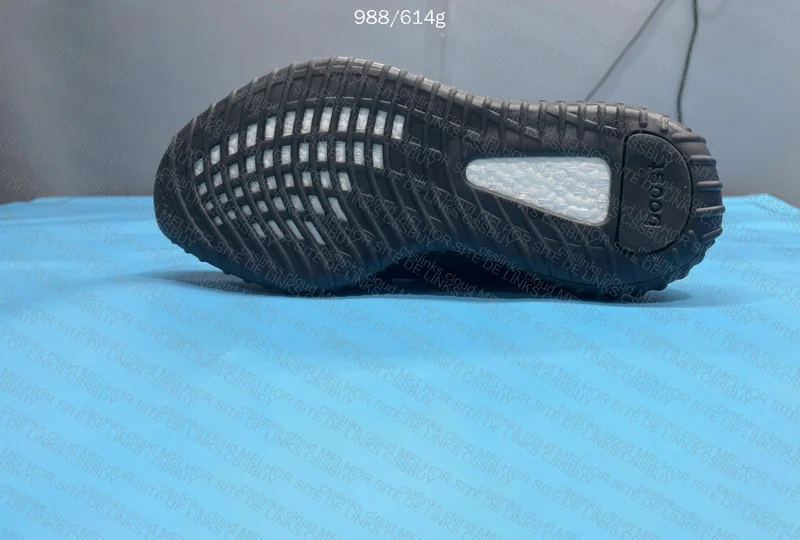 YEEZY BOOST 350 BLIND BOX 3