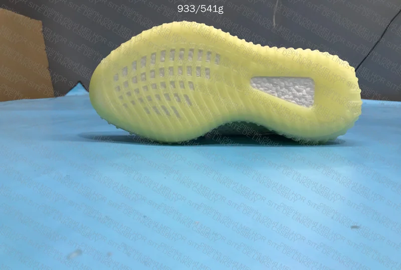 Yeezy Boost 350 'Light' - Confirm Color 4