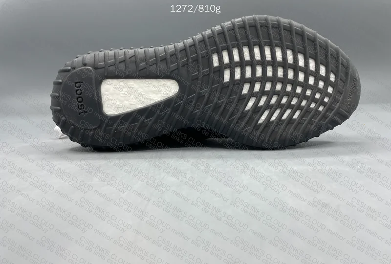 Yeezy Boost 350 Onyx 7