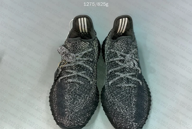 Yeezy Boost 350 v2 3