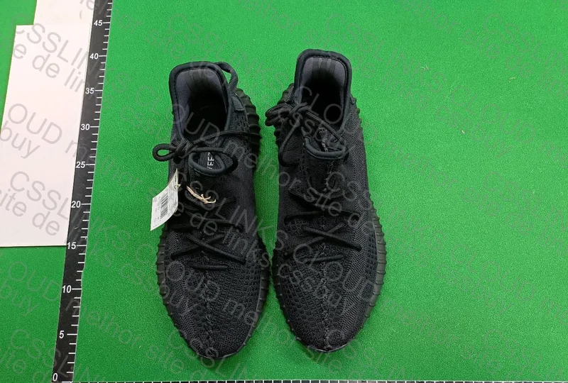 Yeezy Boost 350 V2 5