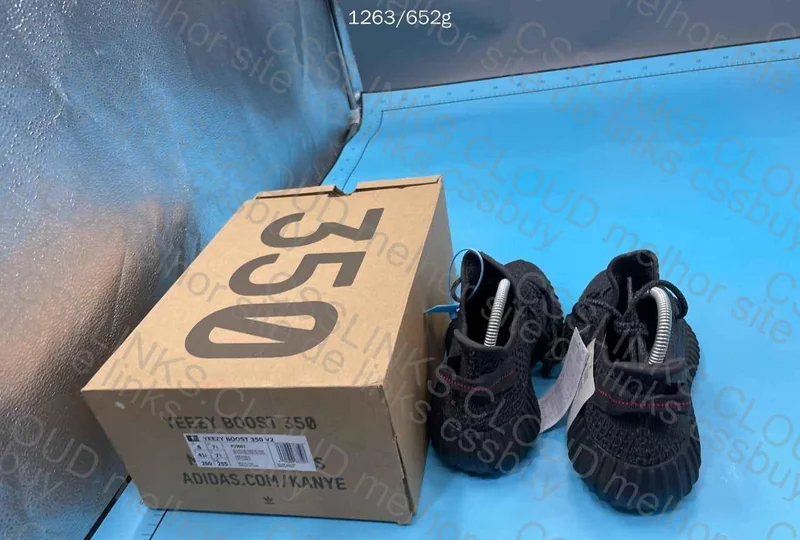 Yeezy boost 350 v2 Black 7