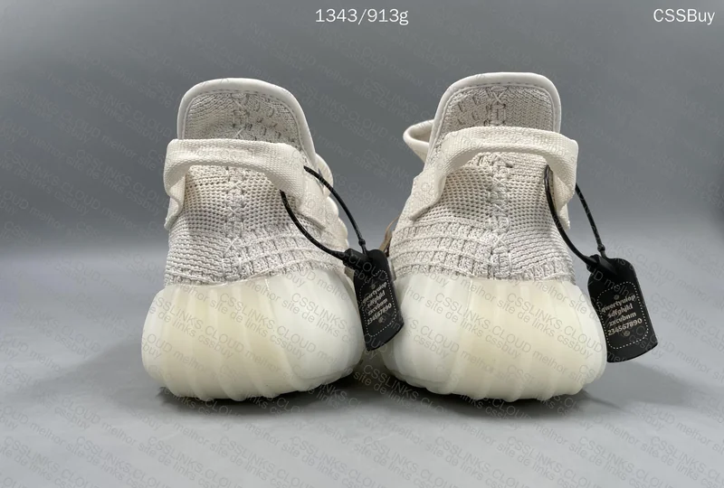 Yeezy Boost 350 V2 Bone 2