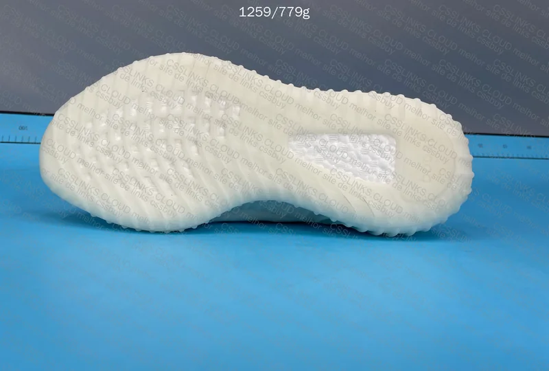 Yeezy Boost 350 V2 Bone 10