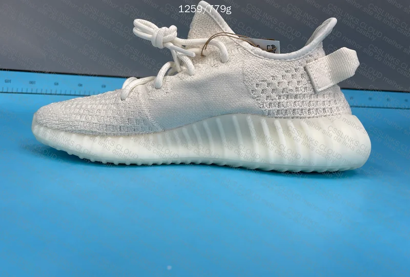 Yeezy Boost 350 V2 Bone 8