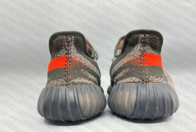 Yeezy Boost 350 V2 "Carbon Beluga" 4