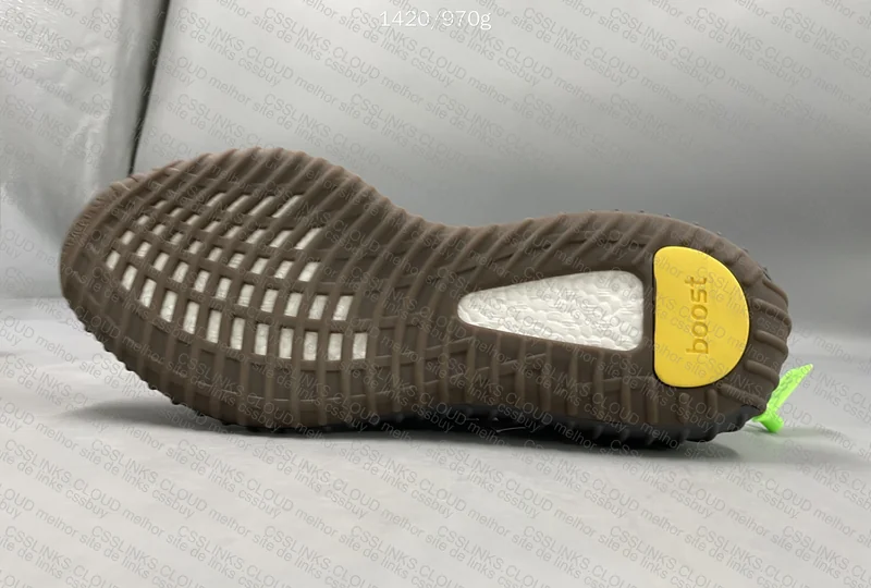 Yeezy Boost 350 v2 Cinder 7