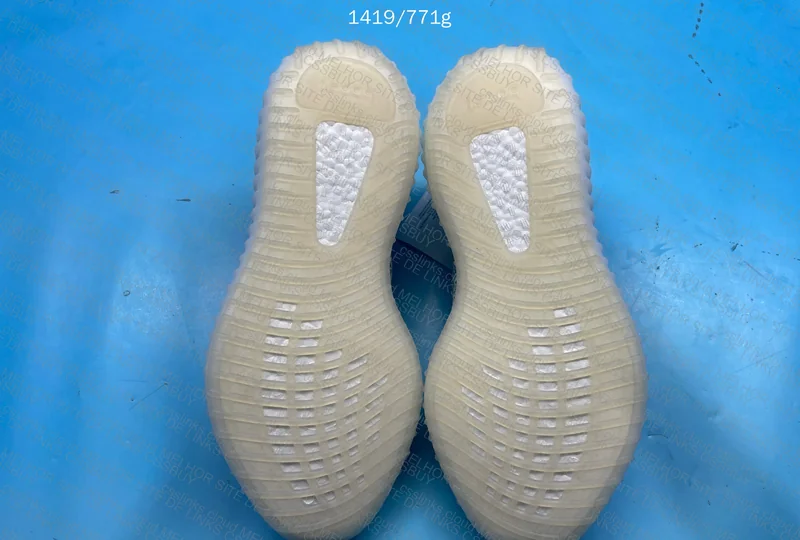 Yeezy Boost 350 V2 'Cloud White Non-Reflective' 4