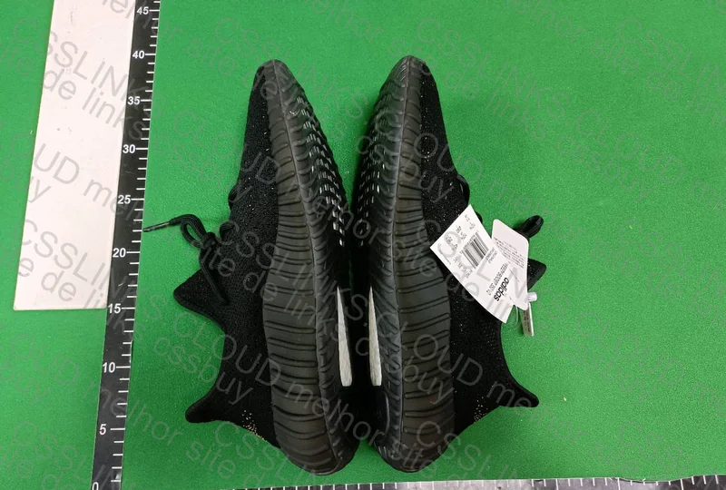 YEEZY BOOST 350 V2 COPPER 3