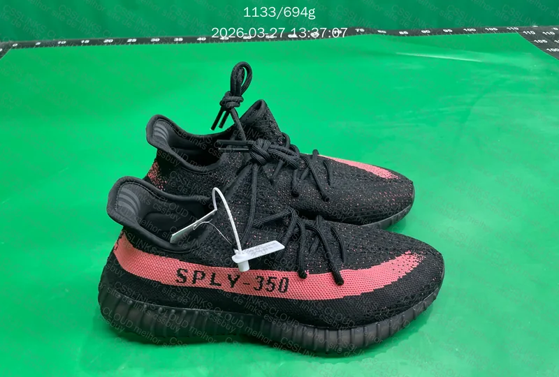 Yeezy Boost 350 v2 core black red - K Batch